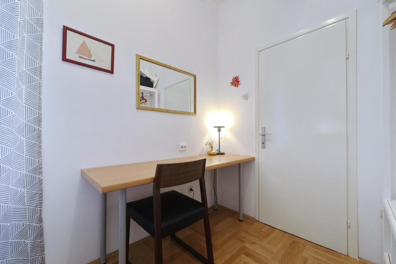 Lovely Rita'S Sibenik - Apartment City Center With Central Heating Exterior foto